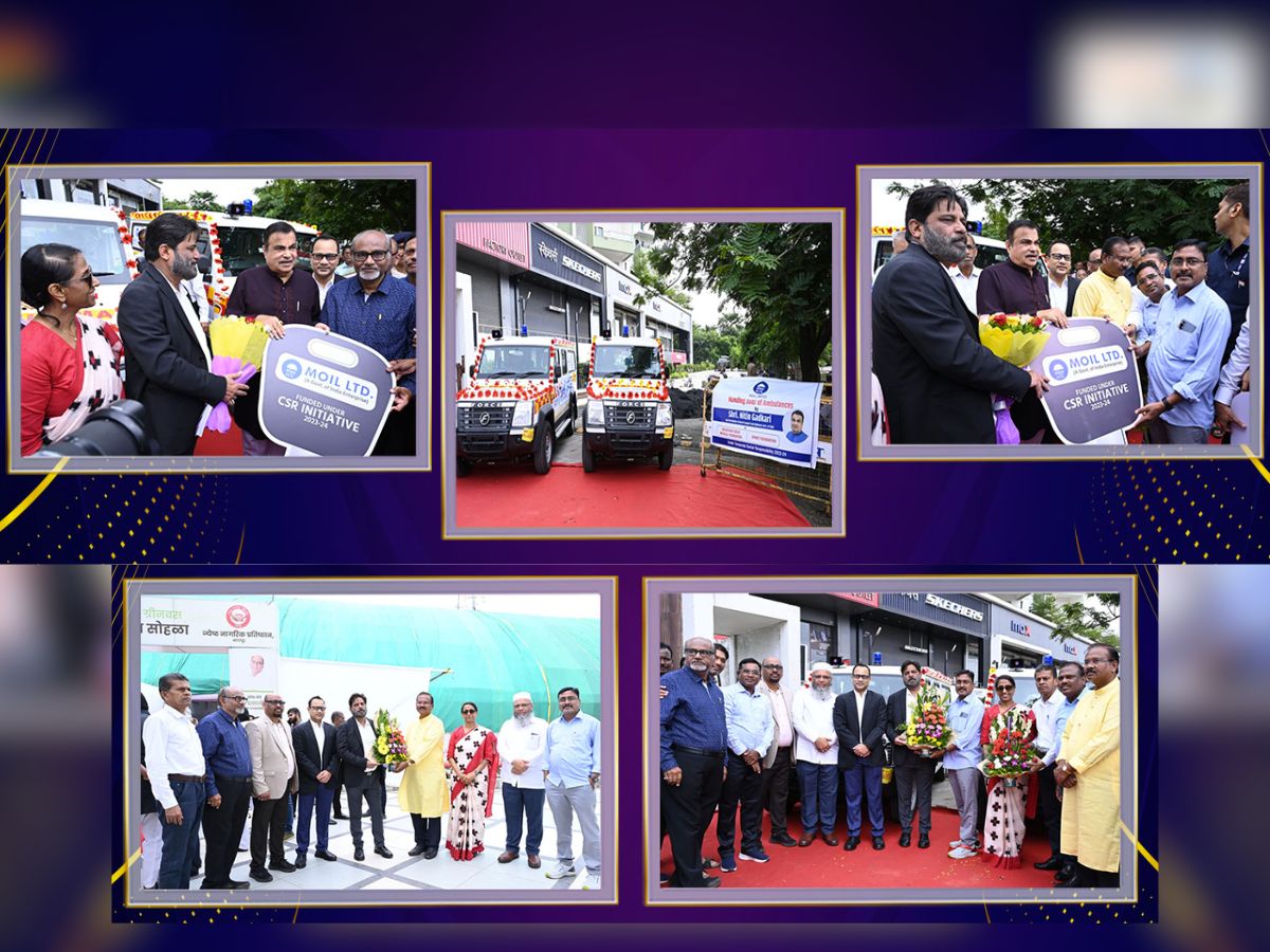 Minister Nitin Gadkari along with MOIL CMD presented two ambulances under CSR