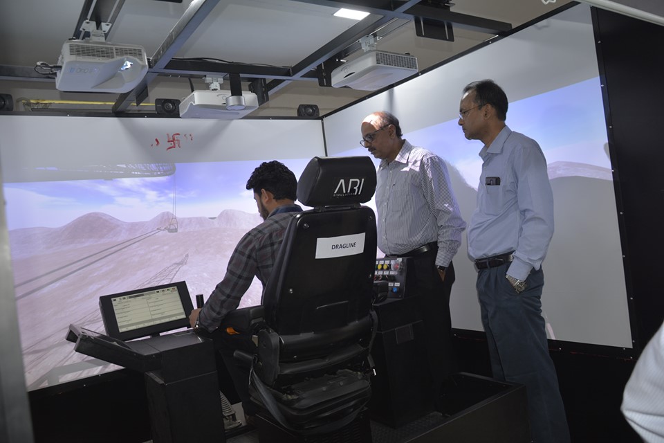 Dy. DG DGMS Hails universal Equipment simulator of NCL