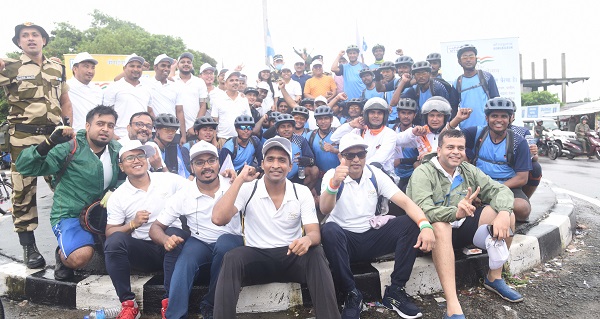 NTPC Bongaigaon joins “Azadi Ka Amrut Mahotsav” Celebration with Assam Rifles, supports and honours the cyclists on their onward journey to Delhi