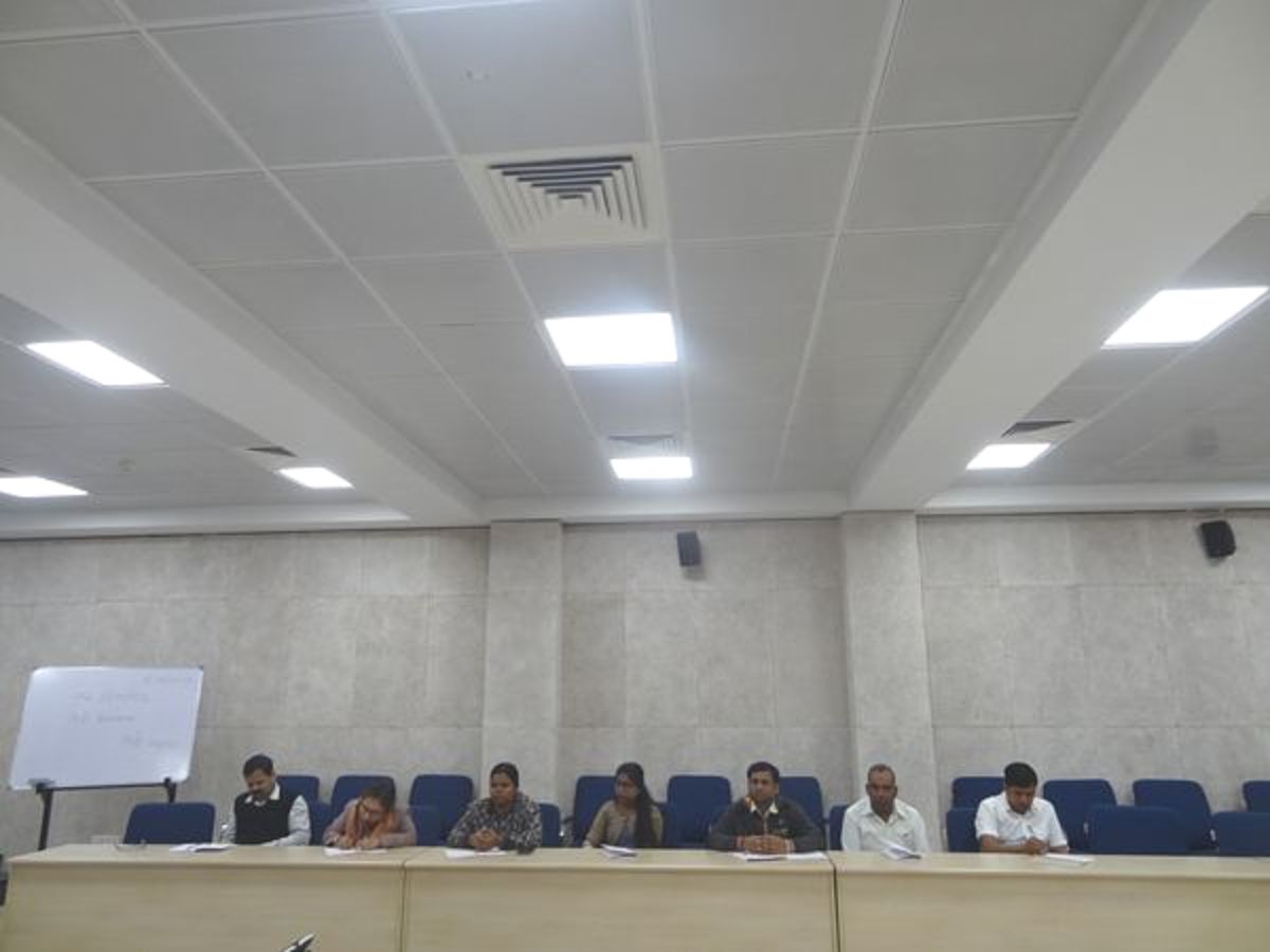 MECL organised one day Hindi workshop