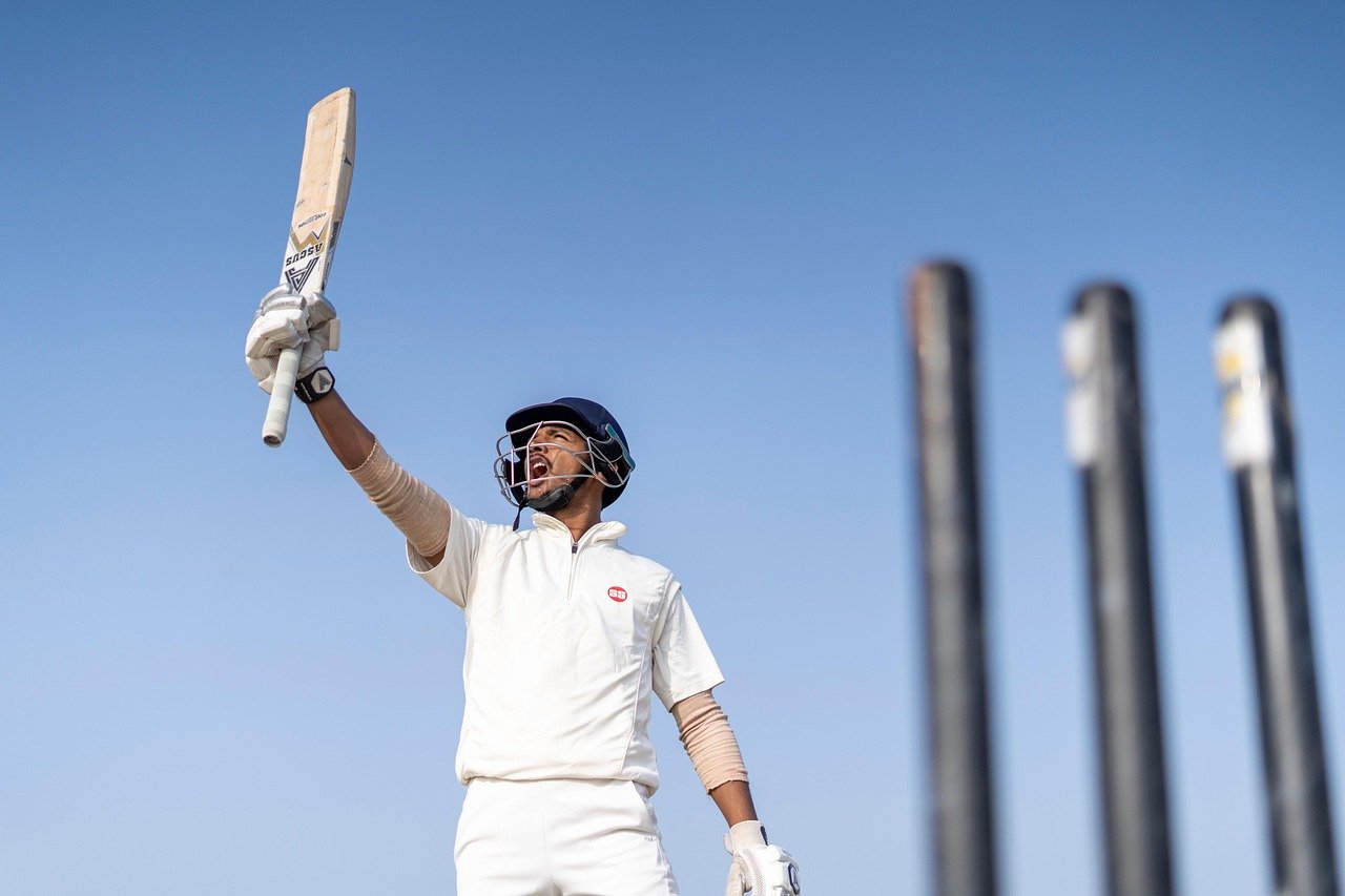 Top Strategies for Betting on Cricket in Real-Time