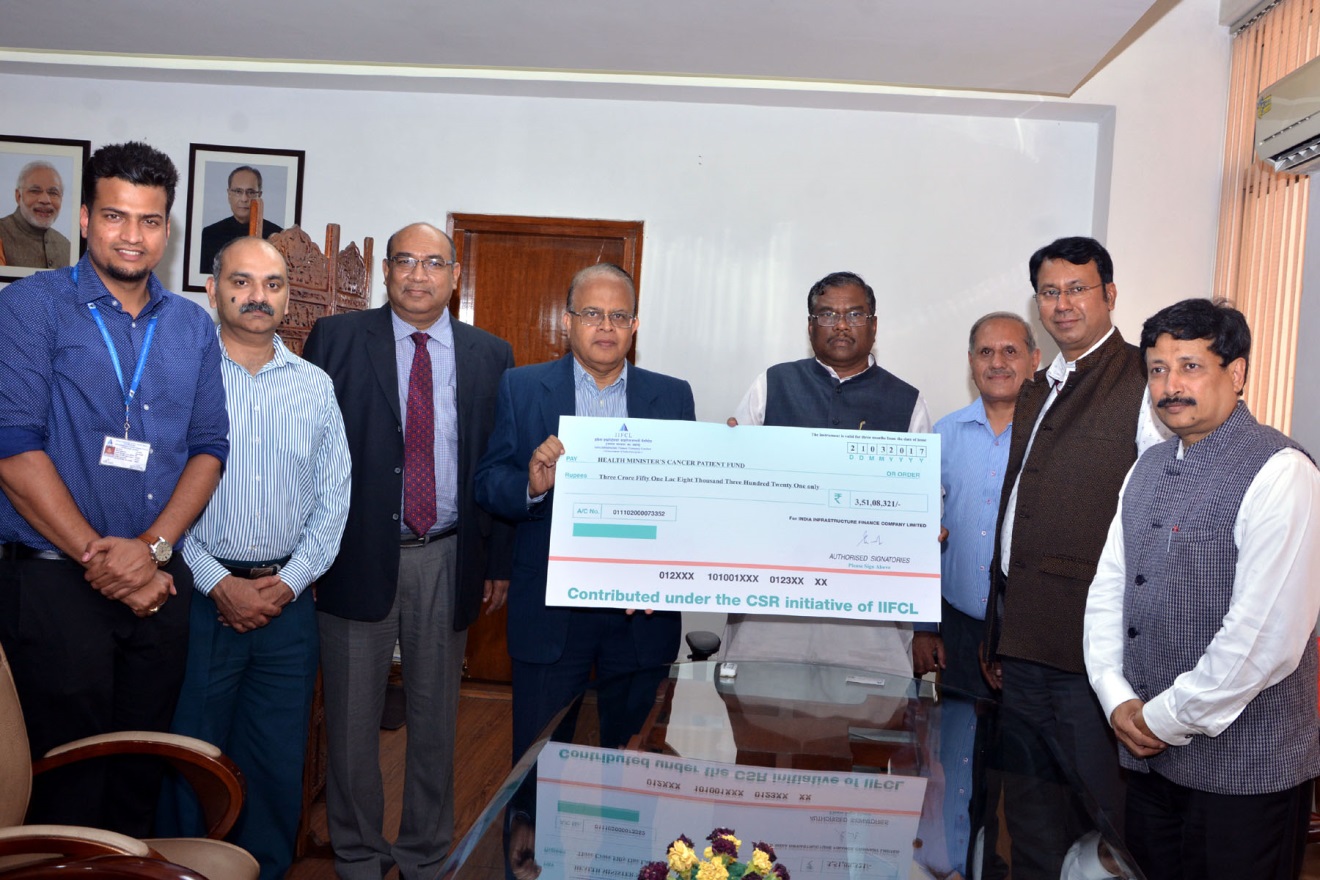 IIFCL contributes to the Health Minister’s Cancer Patient Fund HMCPF of the Ministry of Health and Family Welfare Government of India
