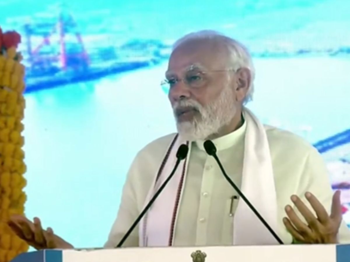 PM Modi inaugurates projects worth around Rs 3800 cr in Mangaluru