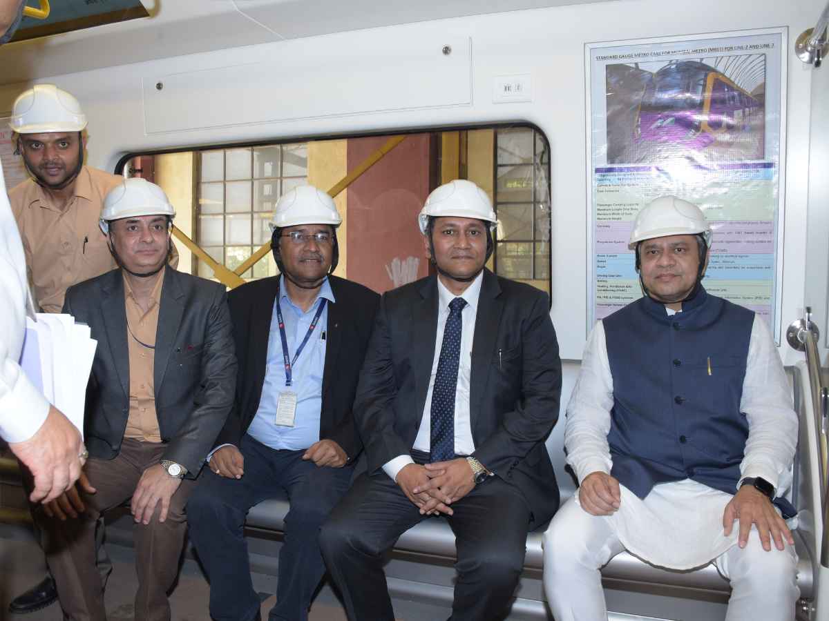 Railways Minister inaugurates BEML's carbody structure of Vande Bharat Sleeper trainset