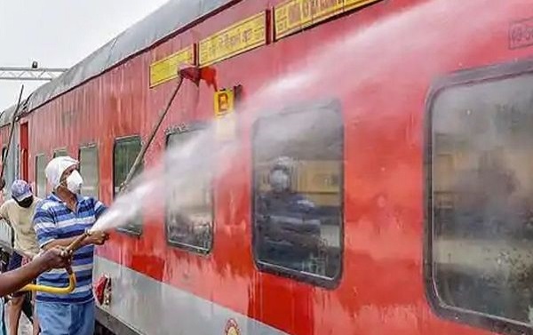 Rail services will not be terminated, 1402 special trains running on daily basis