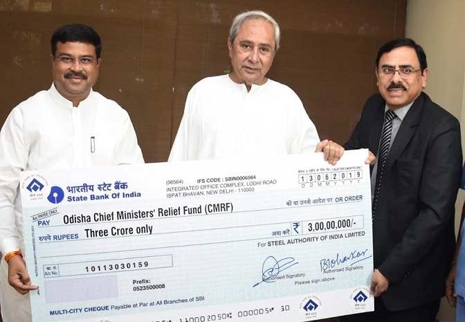SAIL Employees Contributed Rs. 3.00 Cr to CM Relief Fund