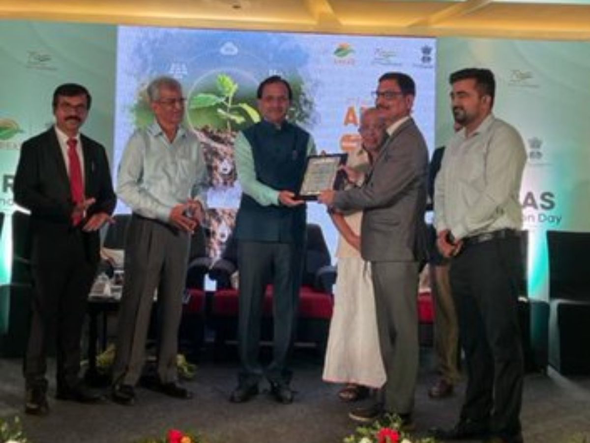 SECI Awarded for achieving Highest Renewable Power Trading during 21-22