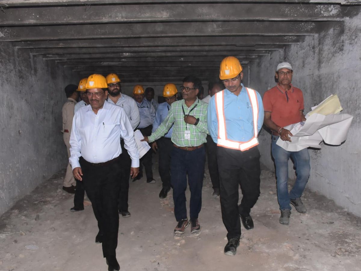 SECL Director Technical Operations S K Pal visited five mines