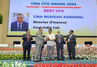HURL Chairman CMA Mukesh Agrawal Honoured with CMA CFO Award 2024
