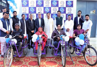 PFC signs pact with ALIMCO to distribute tricycles under CSR initiative