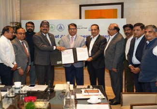 NIRL signed Agreement with MAHAPREIT for Green Energy in Maharashtra