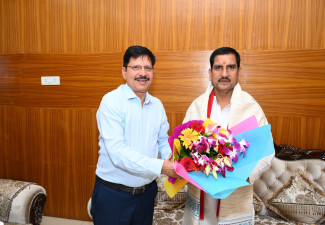SECL CMD met Minister of State for Housing and Urban Affairs Tokhan Sahu