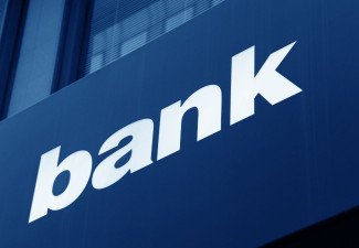Will banks be open on Wednesday, 22 October 2025?
