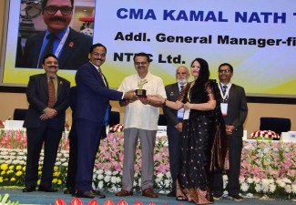 Kamal Nath Thakur de NTPC galardonado con el premio 'CMA del año 2024'