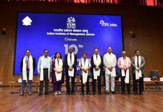 IIM Jammu abanyela afọ 10 Glorious of Academy Excellence & Innovation