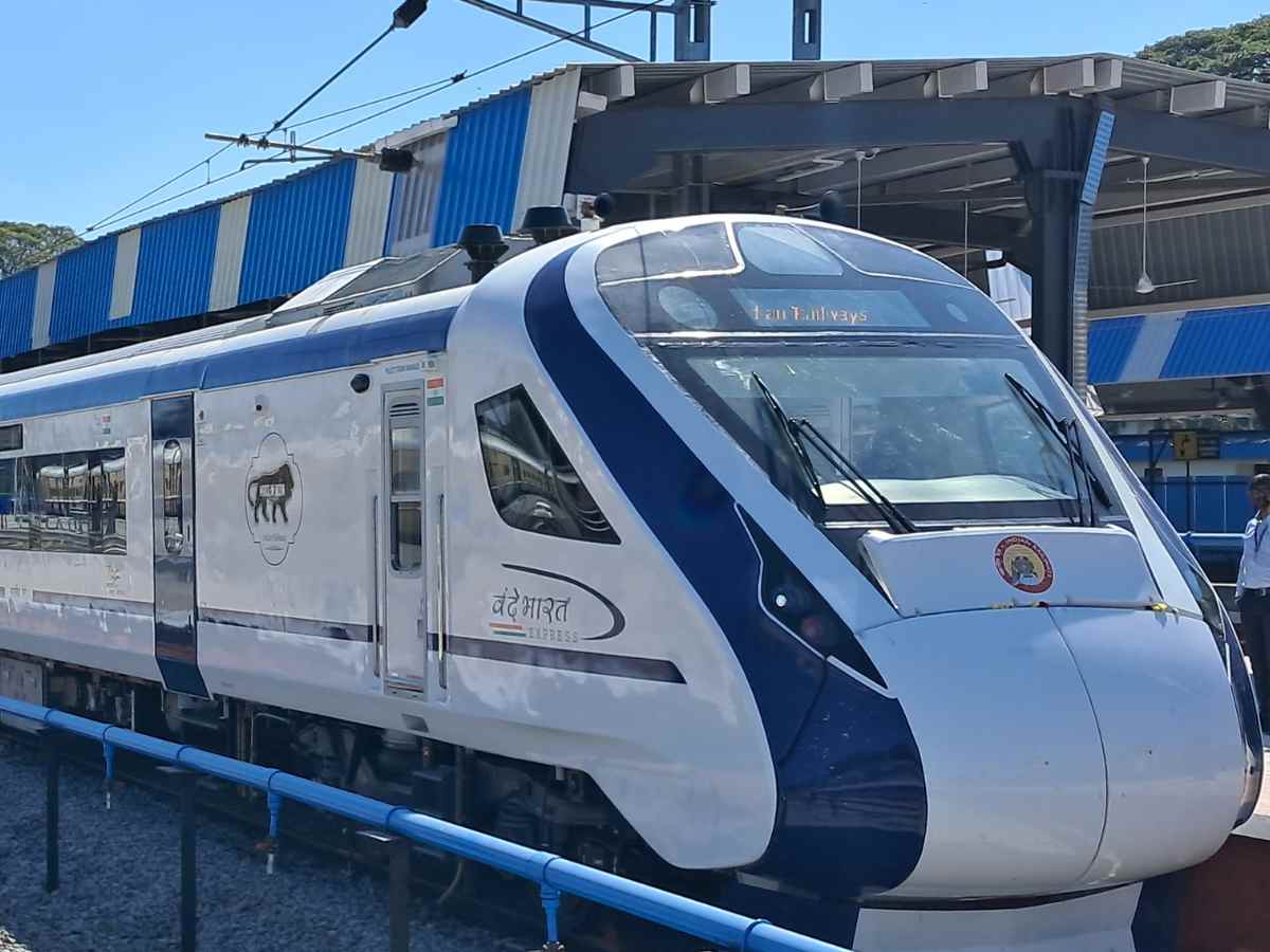 PM Modi to inaugurate 10 new Vande Bharat Trains