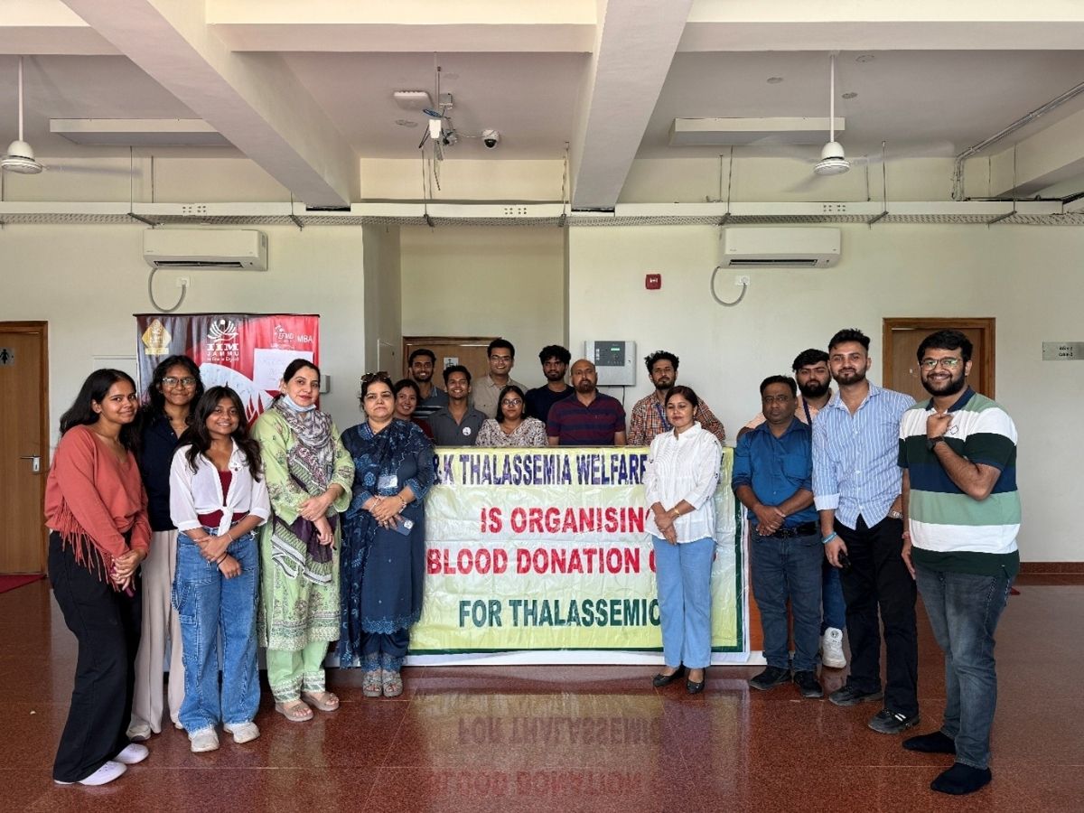 IIM Jammu Organizes Blood Donation Camp