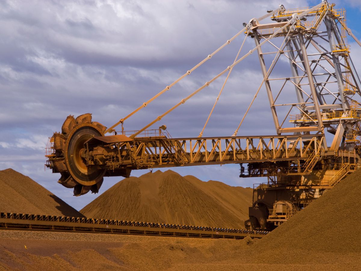 MOIL достигает рекордных объемов производства и продаж в июле 2023 года.