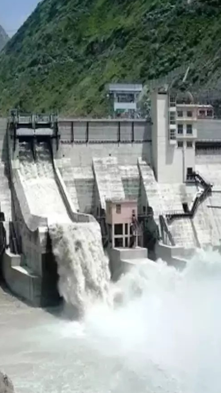 SJVN memeterai MoU dengan SUL untuk memperdagangkan kuasa hidro 180 MW